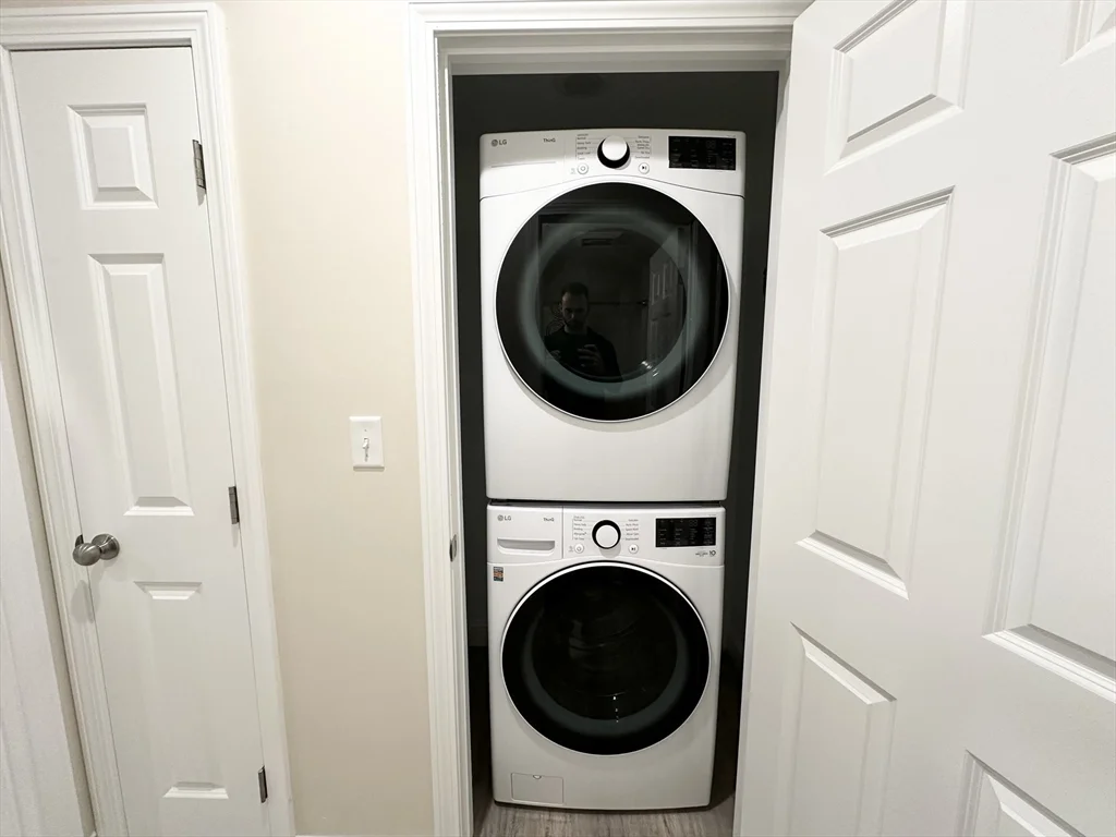 1 bed, 1 bath apartment for rent at 275 Broadway Unit 101, Methuen — photo 5 of 8