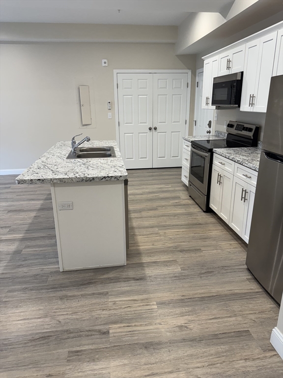 1 bed, 1 bath apartment for rent at 275 Broadway Unit 202, Methuen — photo 4 of 10