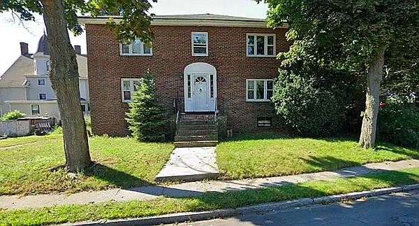1 bed, 1 bath apartment for rent at 275 Court Rd Unit 2, Winthrop — photo 8 of 8