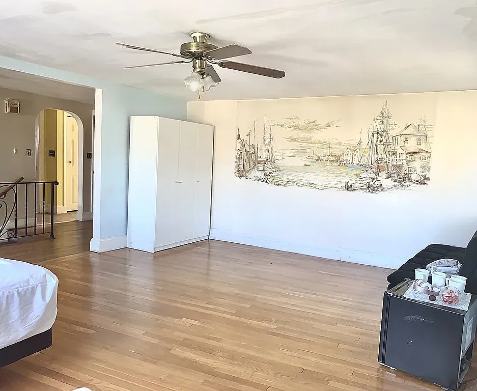1 bed, 1 bath apartment for rent at 275 Court Rd Unit 2, Winthrop — photo 1 of 8