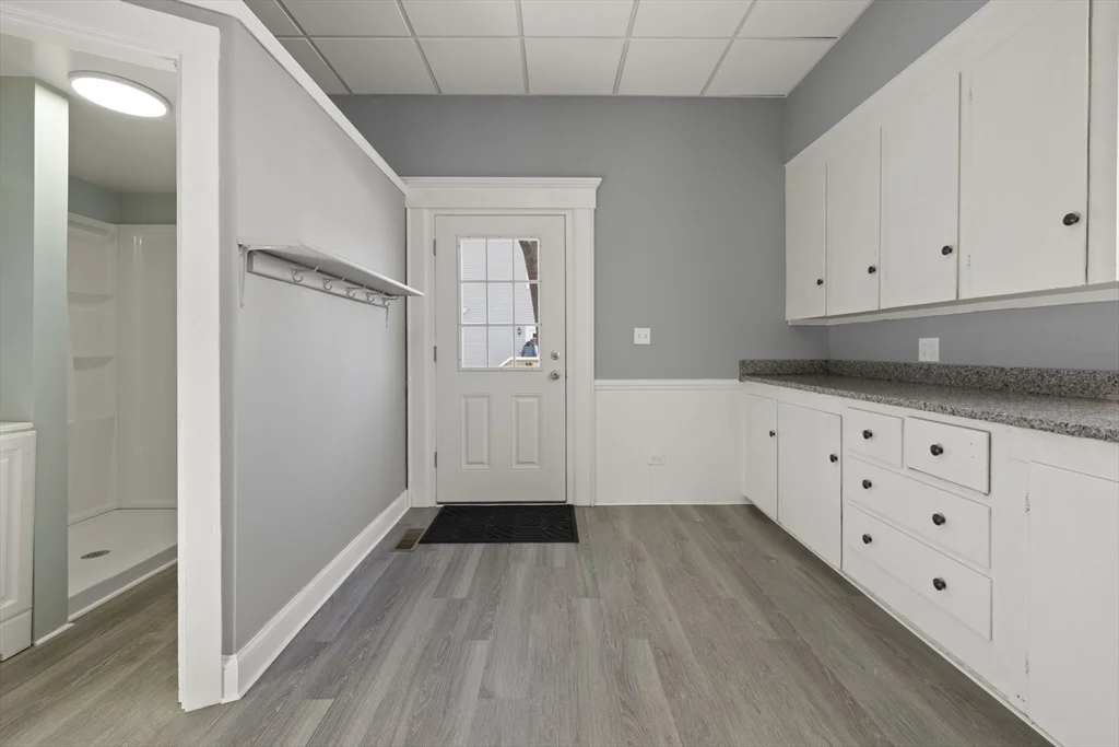 1 bed, 1 bath apartment for rent at 275 Market St Unit A, Rockland — photo 6 of 10