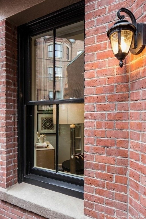 Studio bed, 1 bath apartment for rent at 275 Marlborough St Unit 2, Back Bay — photo 10 of 12