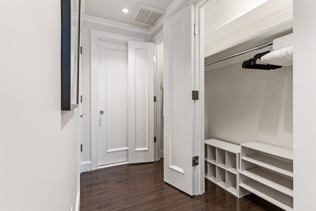 1 bed, 1 bath apartment for rent at 275 Marlborough St Unit 4, Back Bay — photo 10 of 13