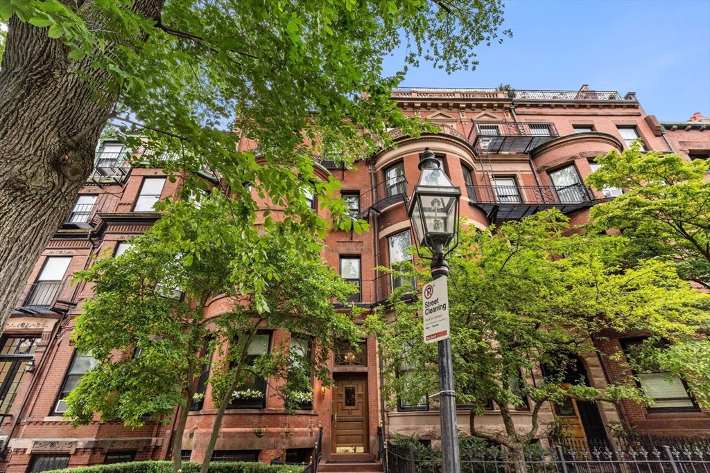 1 bed, 1 bath apartment for rent at 275 Marlborough St Unit 4, Back Bay — photo 13 of 13