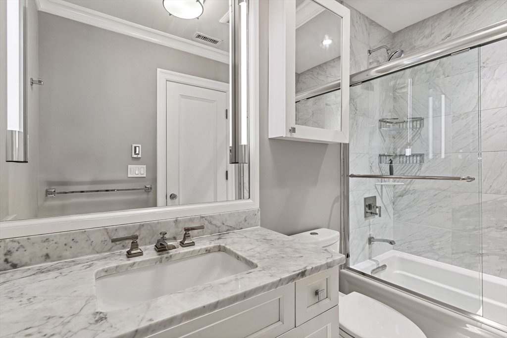 1 bed, 1 bath apartment for rent at 275 Marlborough St Unit 4, Back Bay — photo 9 of 13