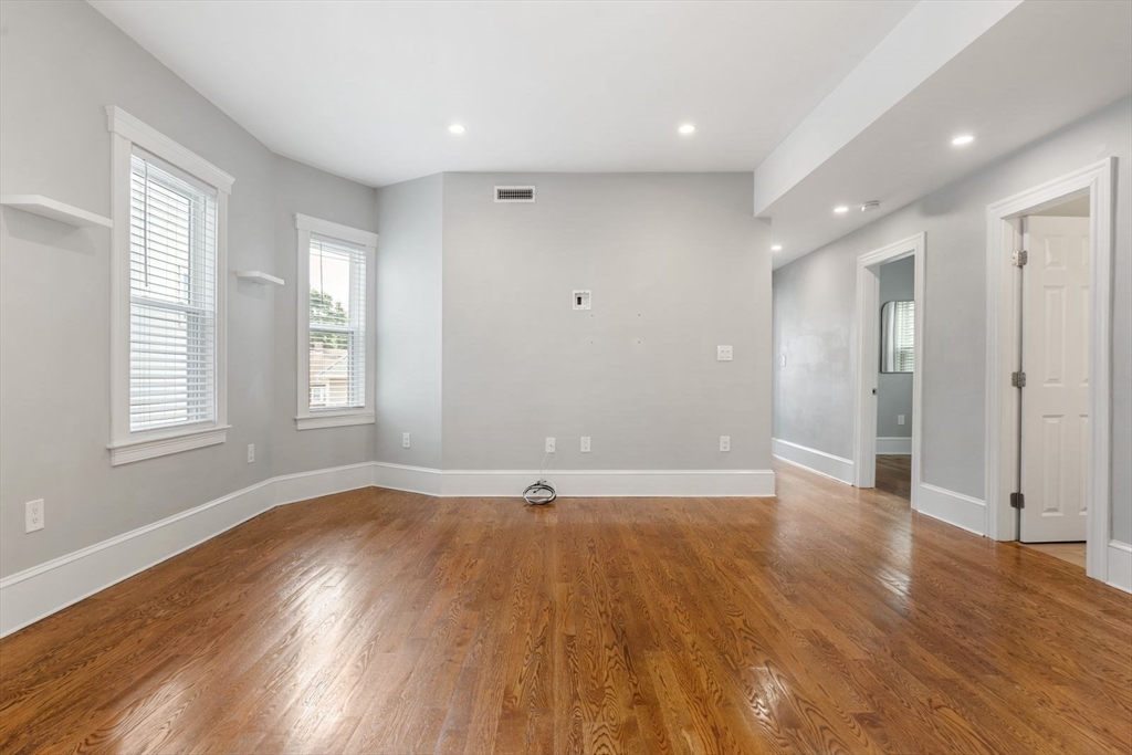 2 bed, 1 bath apartment for rent at 275 Minot St Unit 2, Dorchester — photo 11 of 41