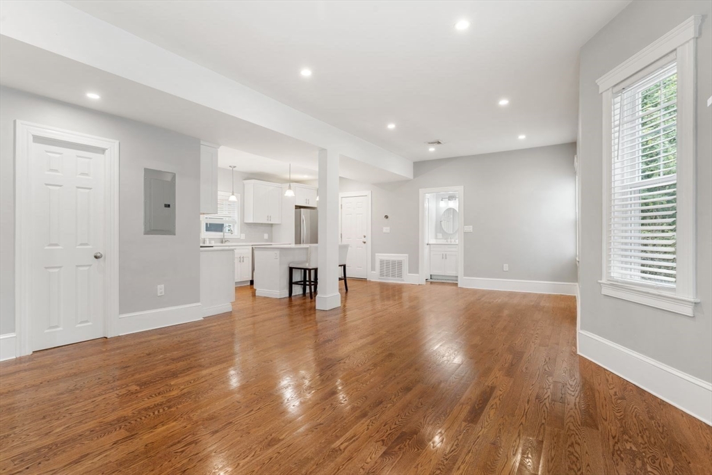 2 bed, 1 bath apartment for rent at 275 Minot St Unit 2, Dorchester — photo 8 of 41
