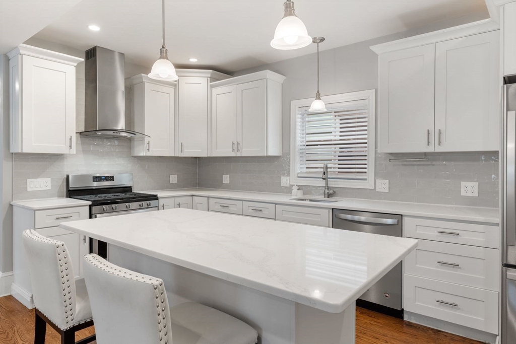 2 bed, 1 bath apartment for rent at 275 Minot St Unit 2, Dorchester — photo 6 of 41