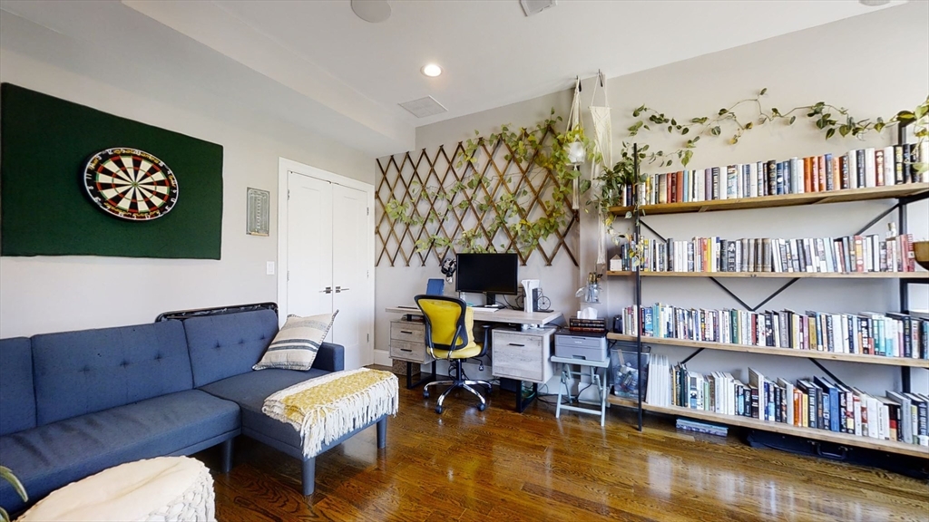 2 bed, 2 bath apartment for rent at 275 Old Colony Ave Unit 3, South Boston — photo 5 of 11