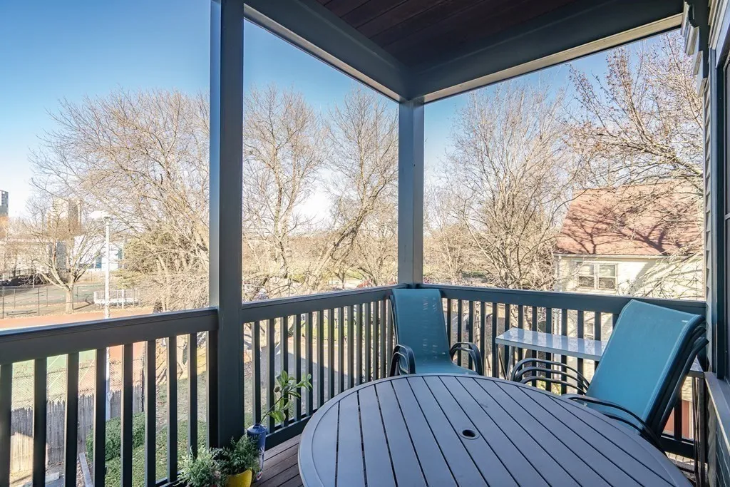 3 bed, 2 bath apartment for rent at 275 River St Unit 3, Cambridgeport — photo 6 of 12