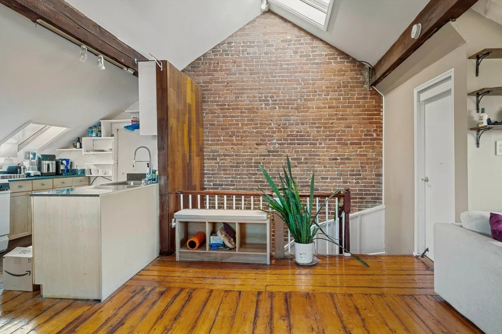 2 bed, 2 bath apartment for rent at 275 Shawmut Ave Unit 3, South End — photo 2 of 22