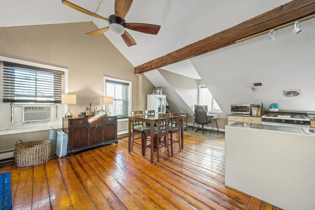 2 bed, 2 bath apartment for rent at 275 Shawmut Ave Unit 3, South End — photo 13 of 22