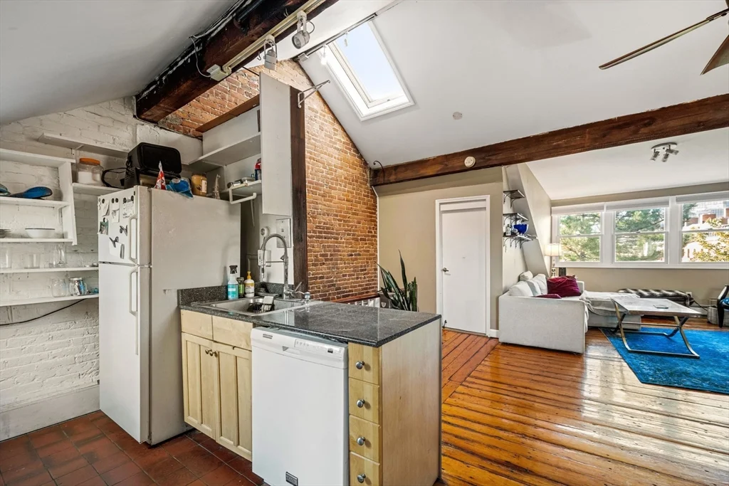 2 bed, 2 bath apartment for rent at 275 Shawmut Ave Unit 3, South End