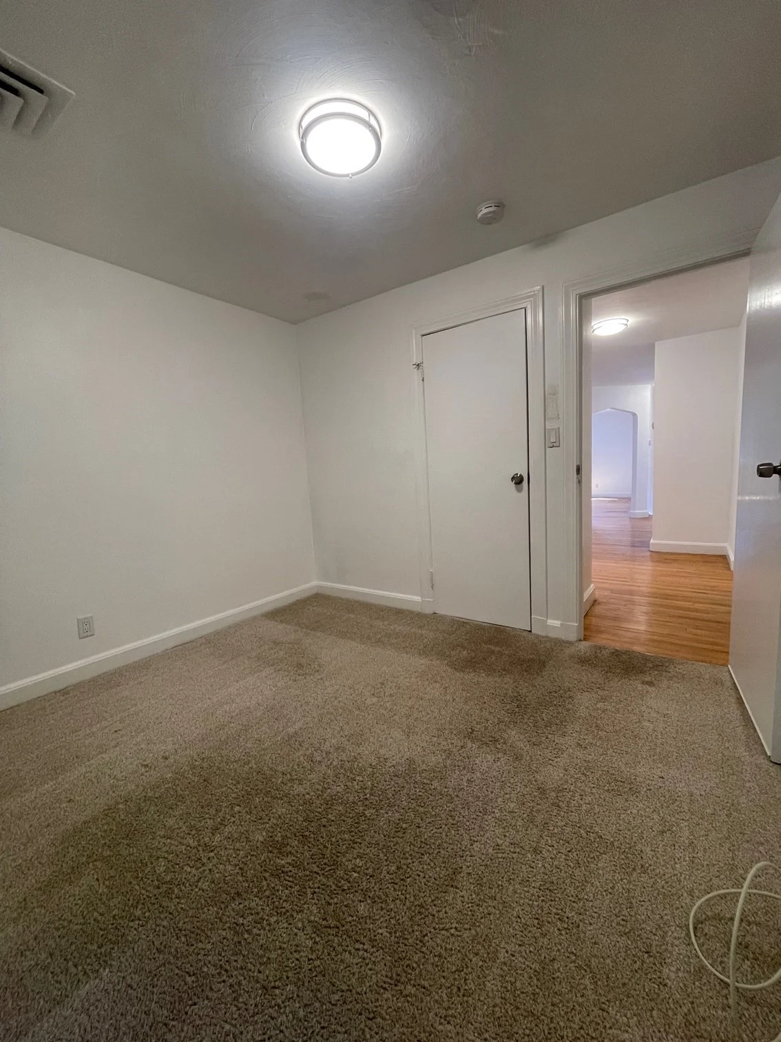 4 bed, 2 bath apartment for rent at 275 Tappan St Unit 2, Brookline Hills — photo 9 of 18