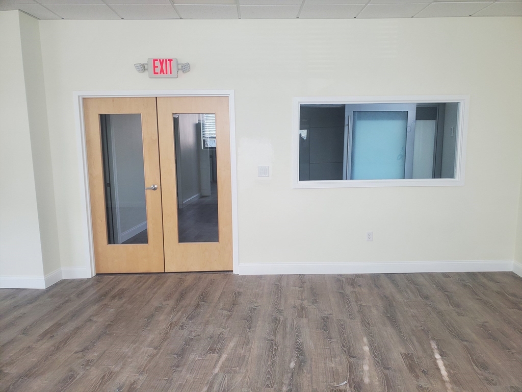 3 bed, 1 bath apartment for rent at 276 Adams St Unit 1, Dorchester — photo 9 of 16