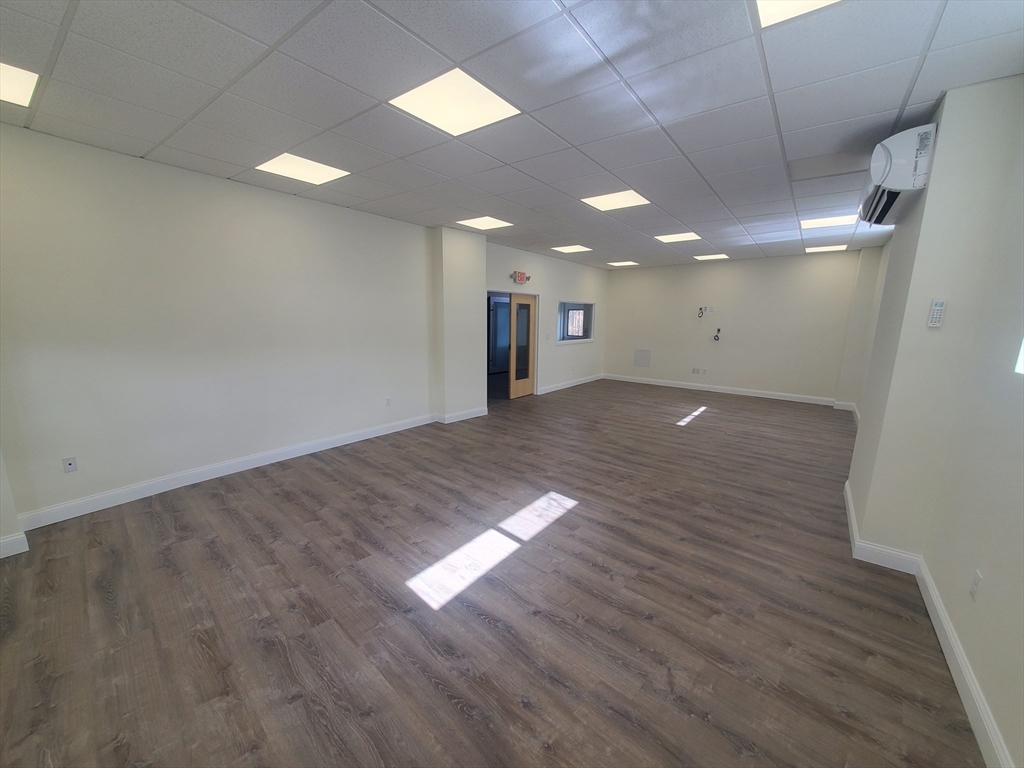 3 bed, 1 bath apartment for rent at 276 Adams St Unit 1, Dorchester — photo 4 of 16