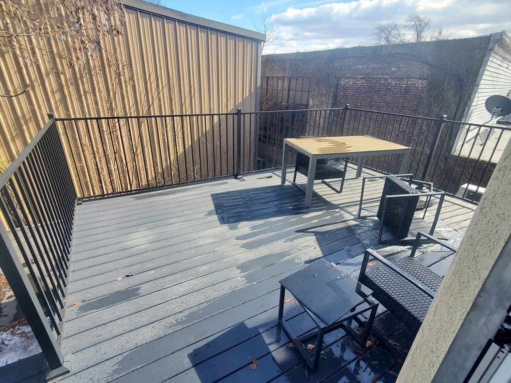3 bed, 1 bath apartment for rent at 276 Adams St Unit 1, Dorchester — photo 16 of 16