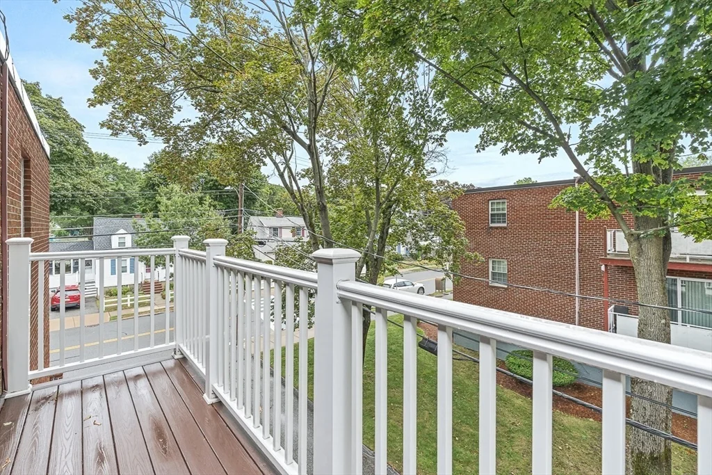 2 bed, 1 bath apartment for rent at 276 Albion St Unit 17, Wakefield — photo 18 of 22