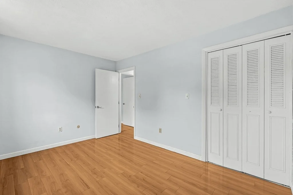 2 bed, 1 bath apartment for rent at 276 Albion St Unit 17, Wakefield — photo 13 of 22