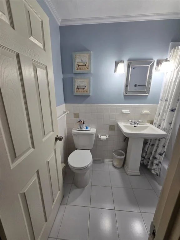 2 bed, 1 bath apartment for rent at 276 Albion St Unit 22, Wakefield — photo 9 of 38
