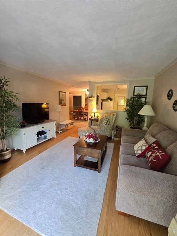 2 bed, 1 bath apartment for rent at 276 Albion St Unit 22, Wakefield — photo 26 of 38