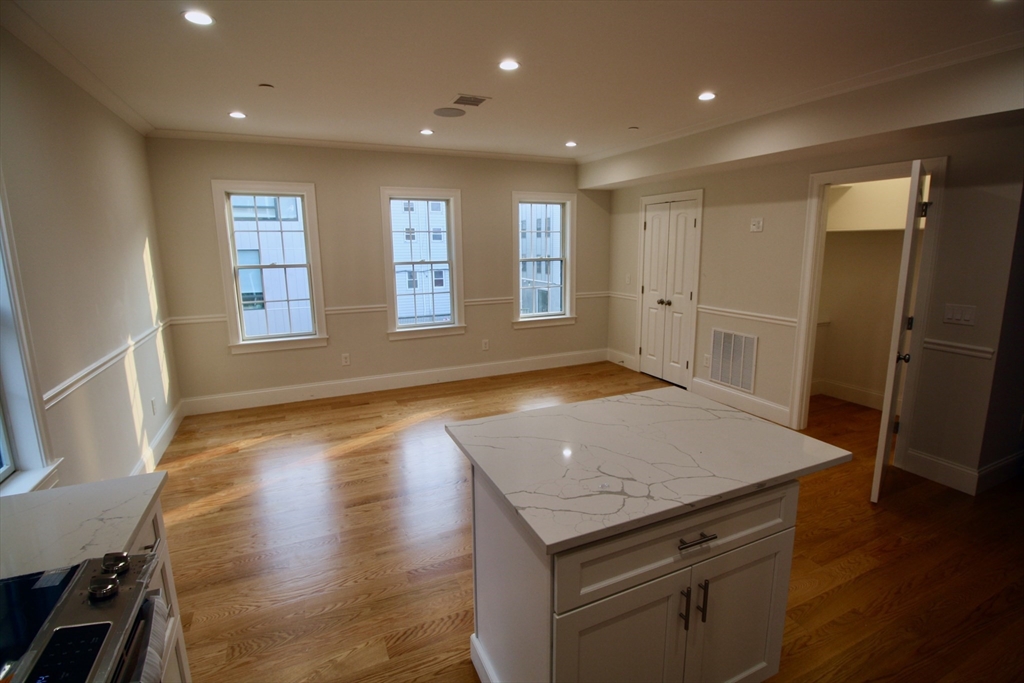3 bed, 3 bath apartment for rent at 276 Athens St Unit 1, South Boston — photo 3 of 18