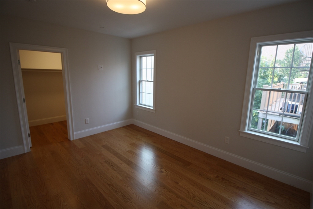 3 bed, 3 bath apartment for rent at 276 Athens St Unit PH, South Boston — photo 5 of 16