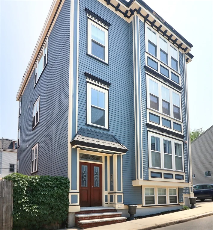 2 bed, 2 bath apartment for rent at 276 Bowen St Unit 3, South Boston — photo 9 of 10