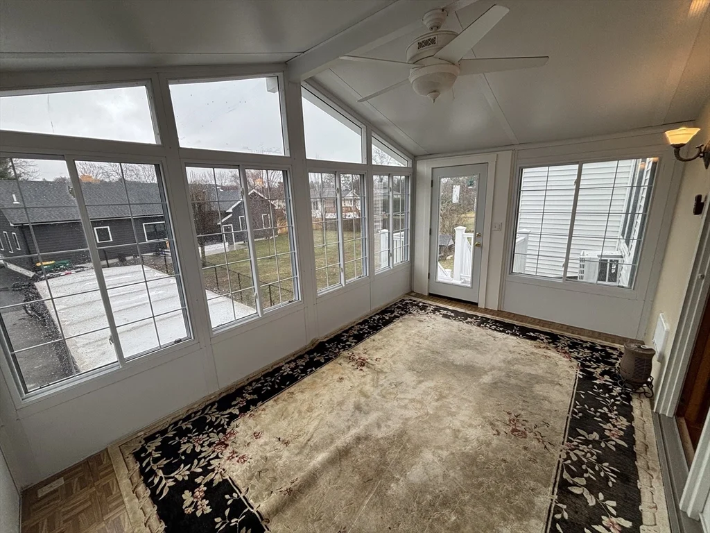 1 bed, 1 bath apartment for rent at 276 Bullard Unit 276, Walpole — photo 19 of 26