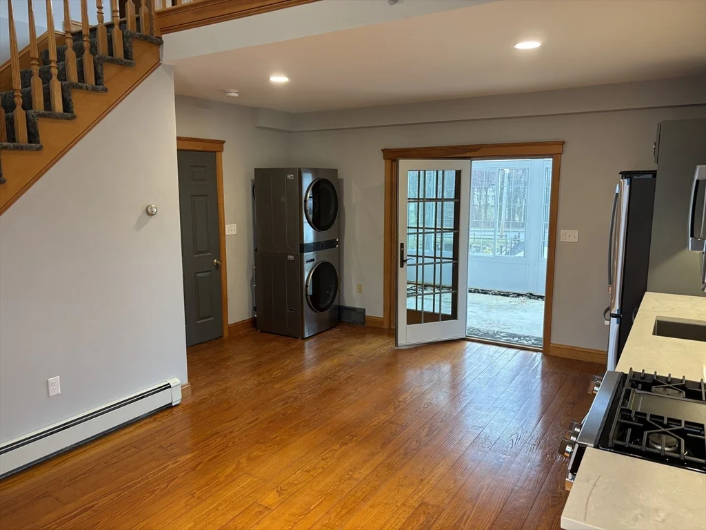 1 bed, 1 bath apartment for rent at 276 Bullard Unit 276, Walpole — photo 5 of 26
