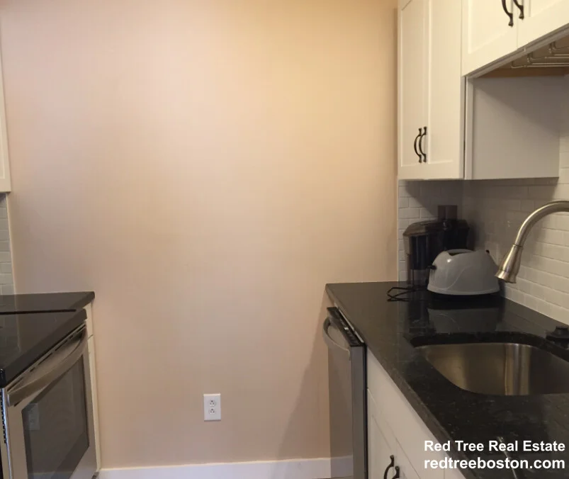 3 bed, 1.5 bath apartment for rent at 276 Chestnut Hill Ave Unit 15, Brighton — photo 13 of 16