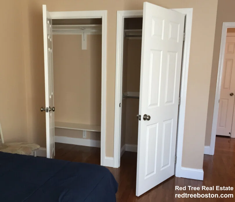 3 bed, 1.5 bath apartment for rent at 276 Chestnut Hill Ave Unit 15, Brighton — photo 7 of 16