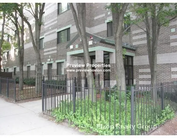 3 bed, 1.5 bath apartment for rent at 276 Chestnut Hill Ave Unit 15P, Brighton — photo 24 of 26