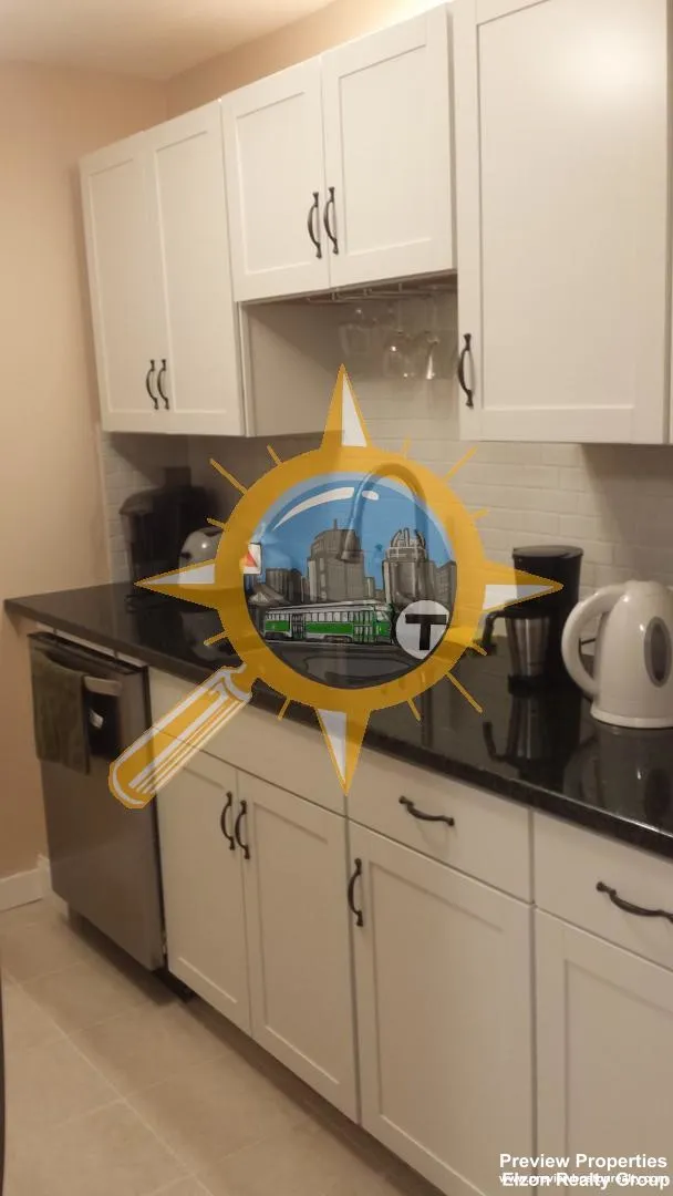 3 bed, 1.5 bath apartment for rent at 276 Chestnut Hill Ave Unit 15P, Brighton — photo 8 of 26