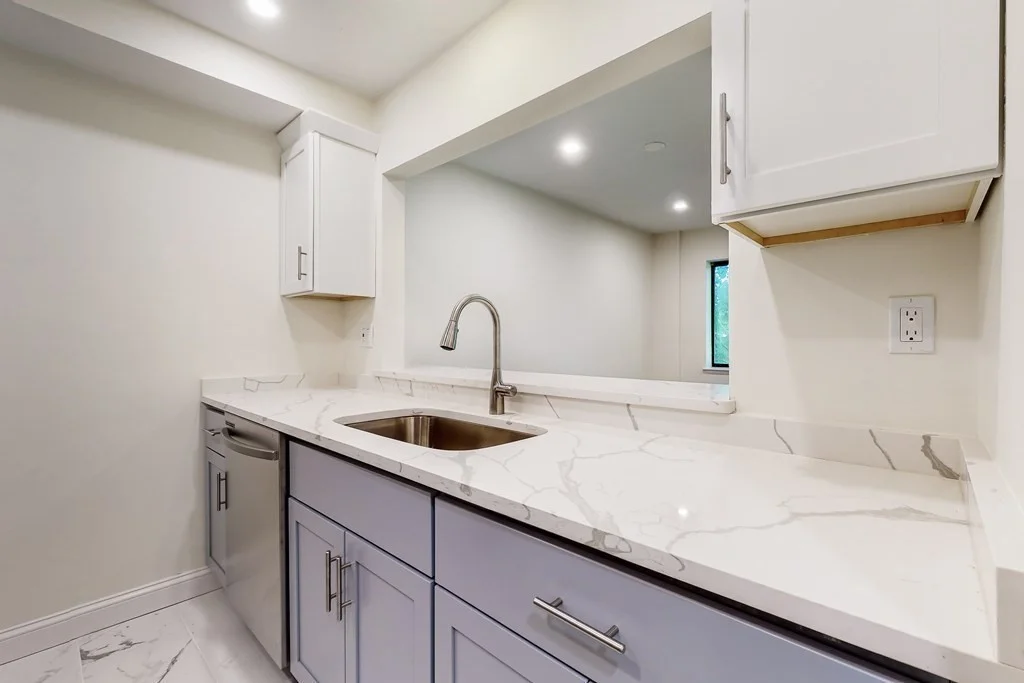 2 bed, 1 bath apartment for rent at 276 Chestnut Hill Ave Unit 25, Brighton — photo 3 of 21