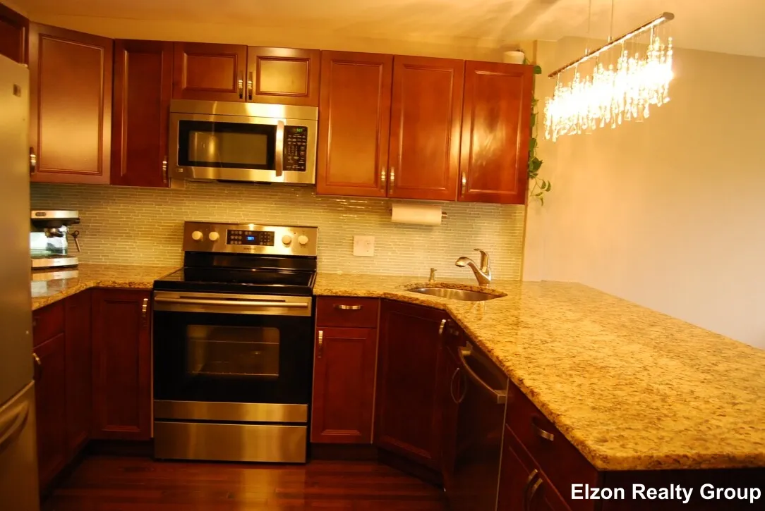 1 bed, 1 bath apartment for rent at 276 Chestnut Hill Ave Unit 26, Brighton — photo 3 of 14