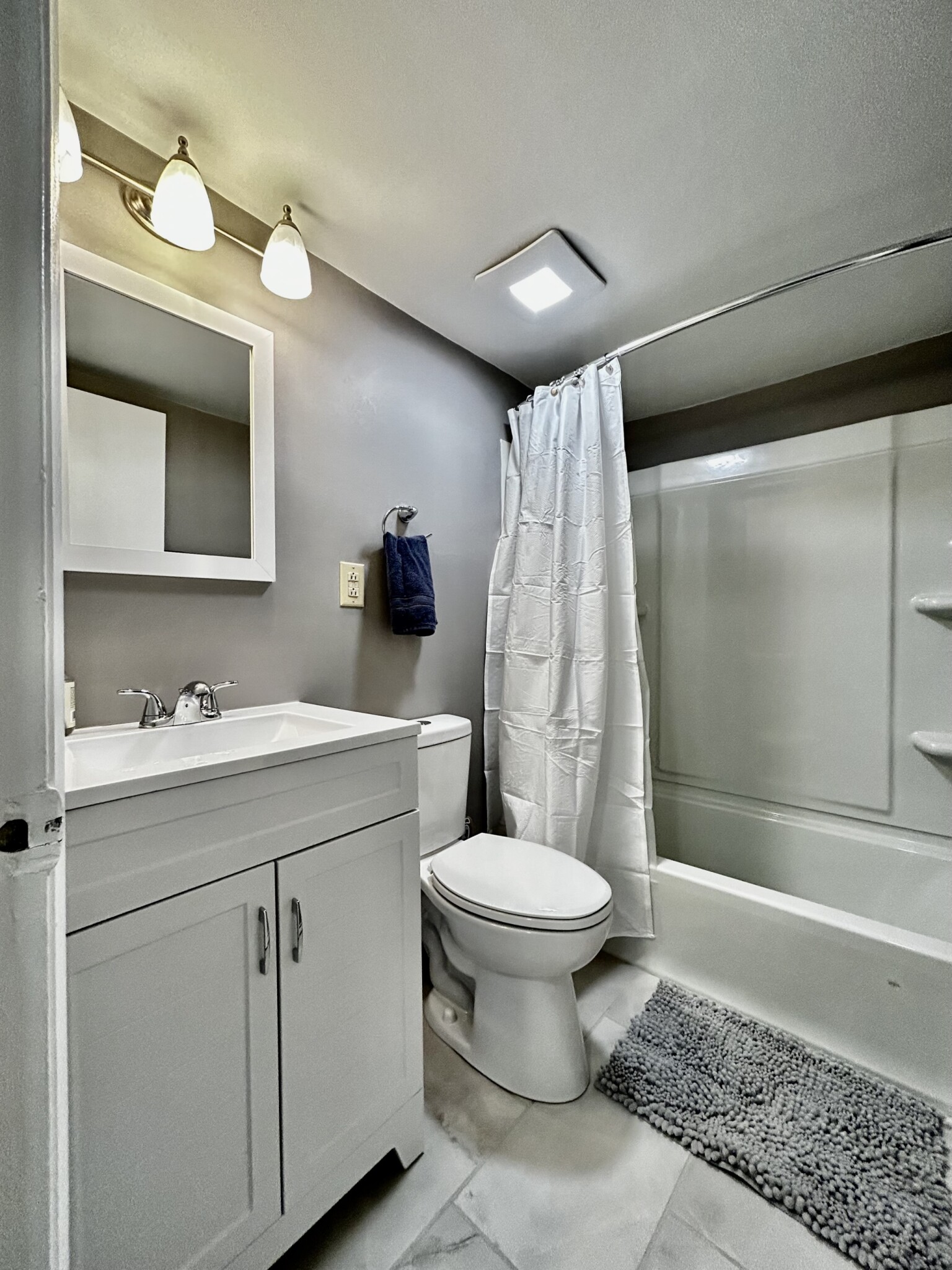 2 bed, 1 bath apartment for rent at 276 Corey Rd Unit 12, Brighton — photo 3 of 7