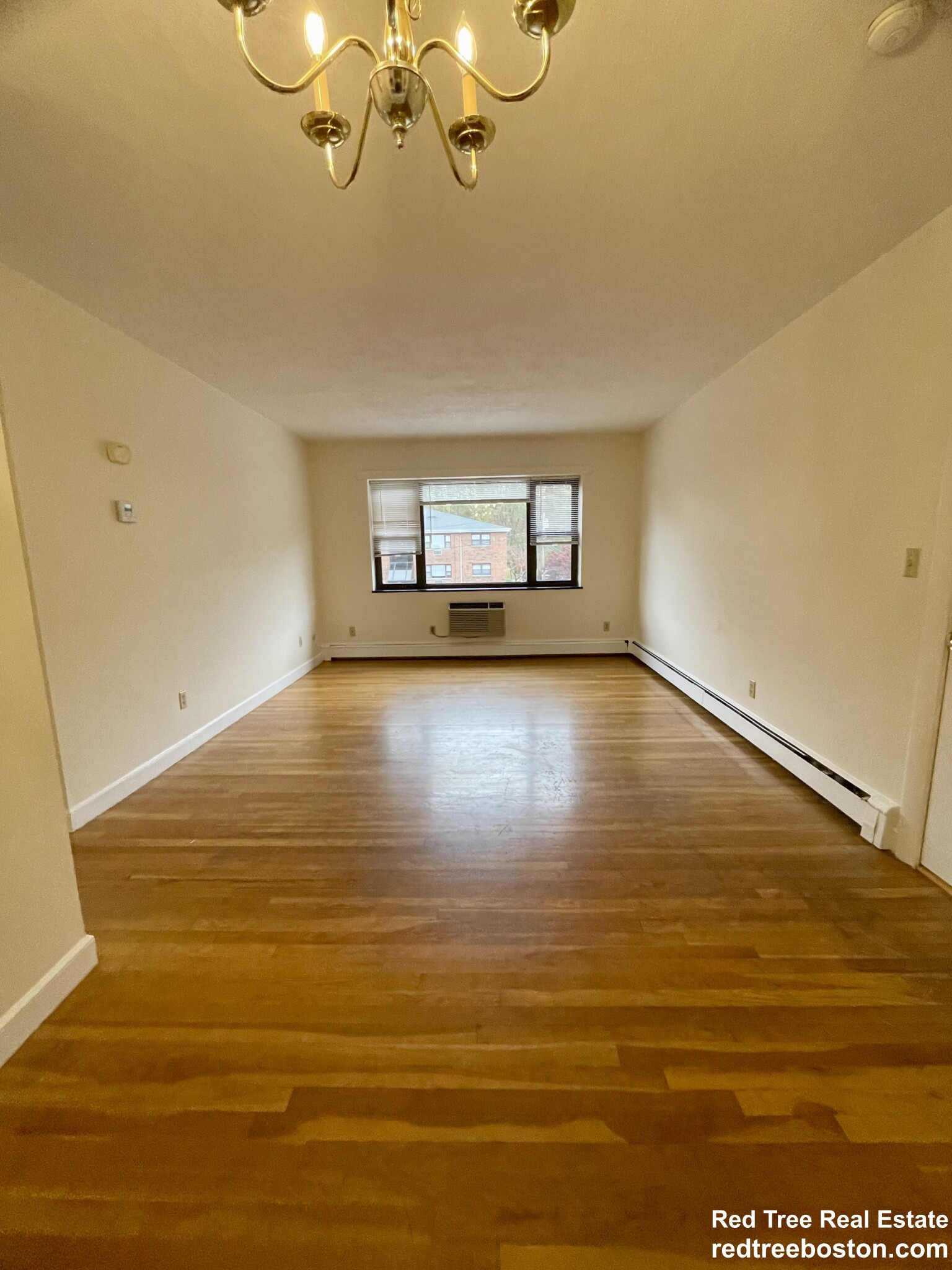 2 bed, 1 bath apartment for rent at 276 Grove St Unit 8, Auburndale — photo 5 of 14