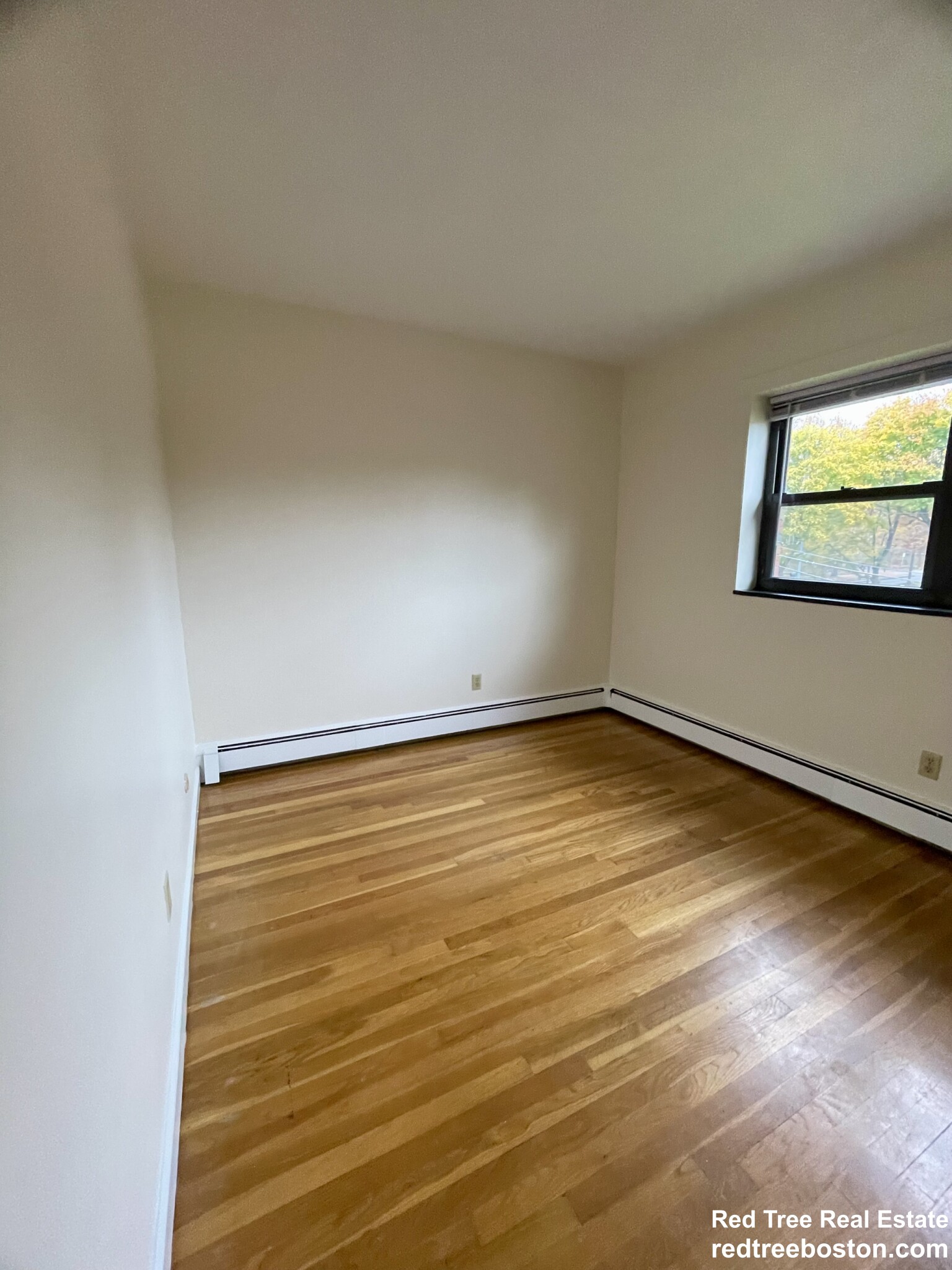 2 bed, 1 bath apartment for rent at 276 Grove St Unit 8, Auburndale — photo 11 of 14