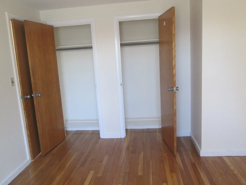 1 bed, 1 bath apartment for rent at 276 Massachusetts Ave Unit 201, Arlington — photo 6 of 9