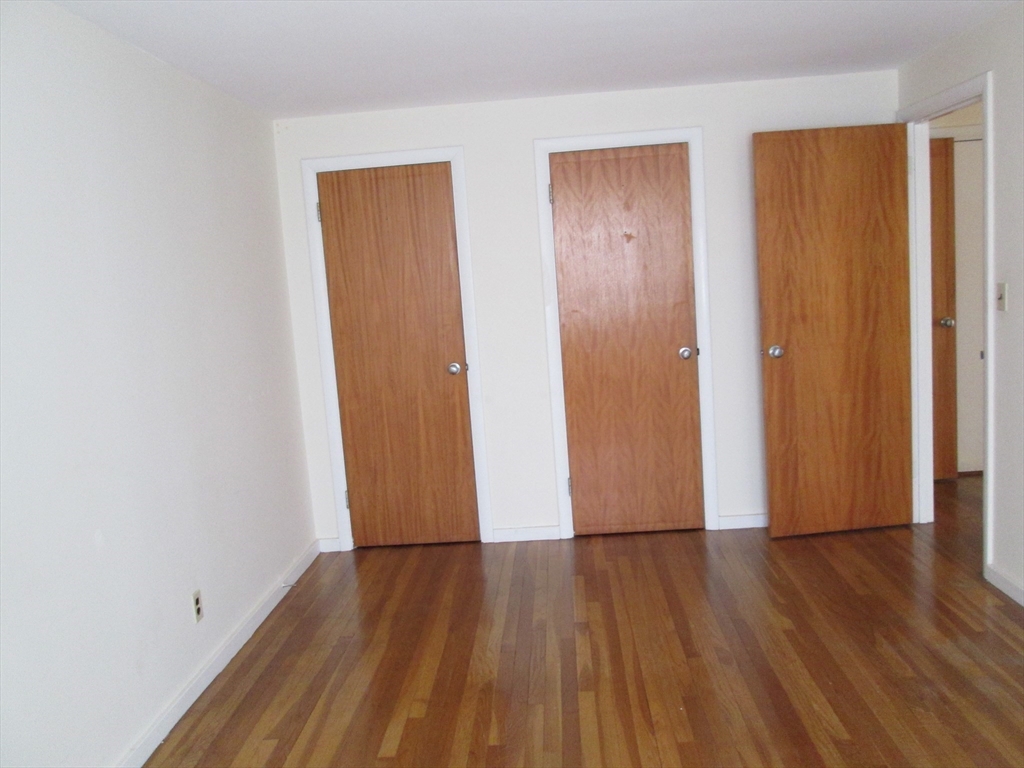 1 bed, 1 bath apartment for rent at 276 Massachusetts Ave Unit 301, Arlington — photo 7 of 9