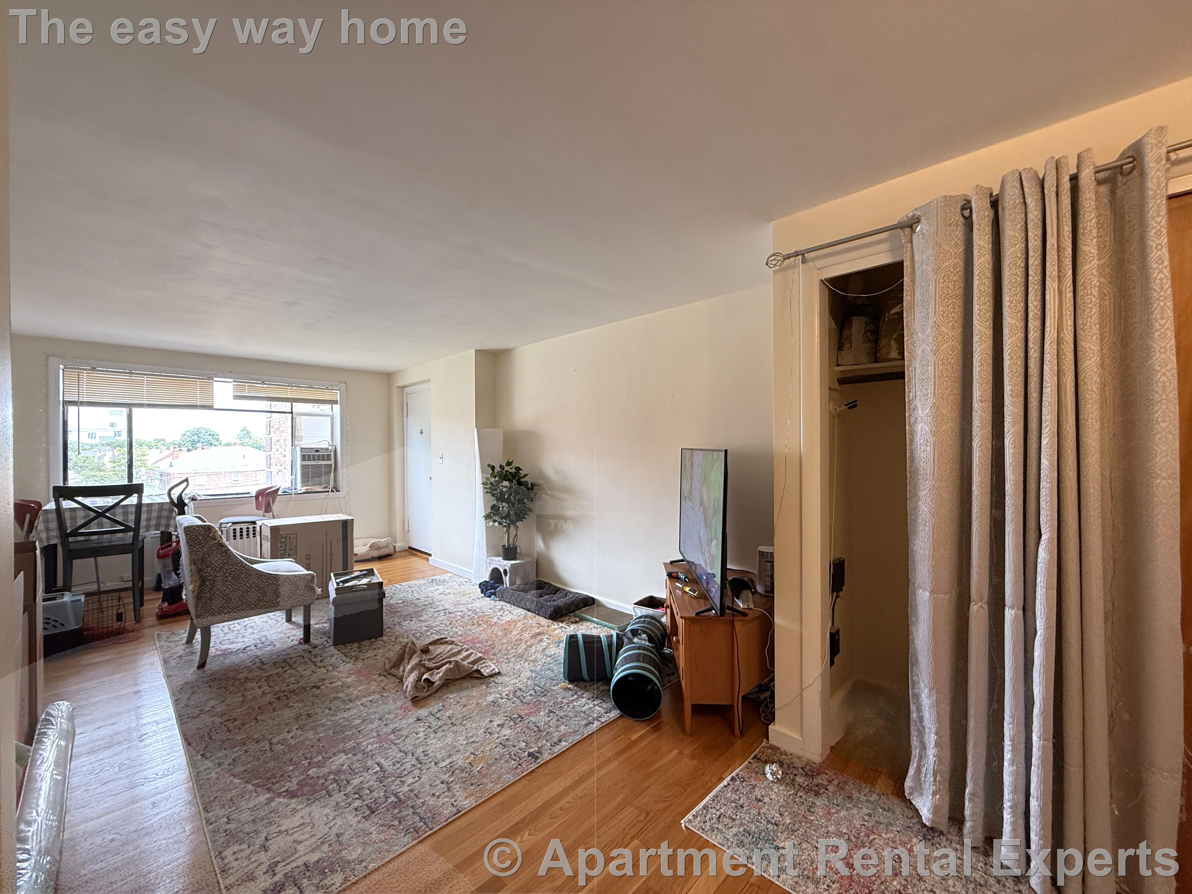 1 bed, 1 bath apartment for rent at 276 Massachusetts Ave Unit 301, East Arlington — photo 3 of 8
