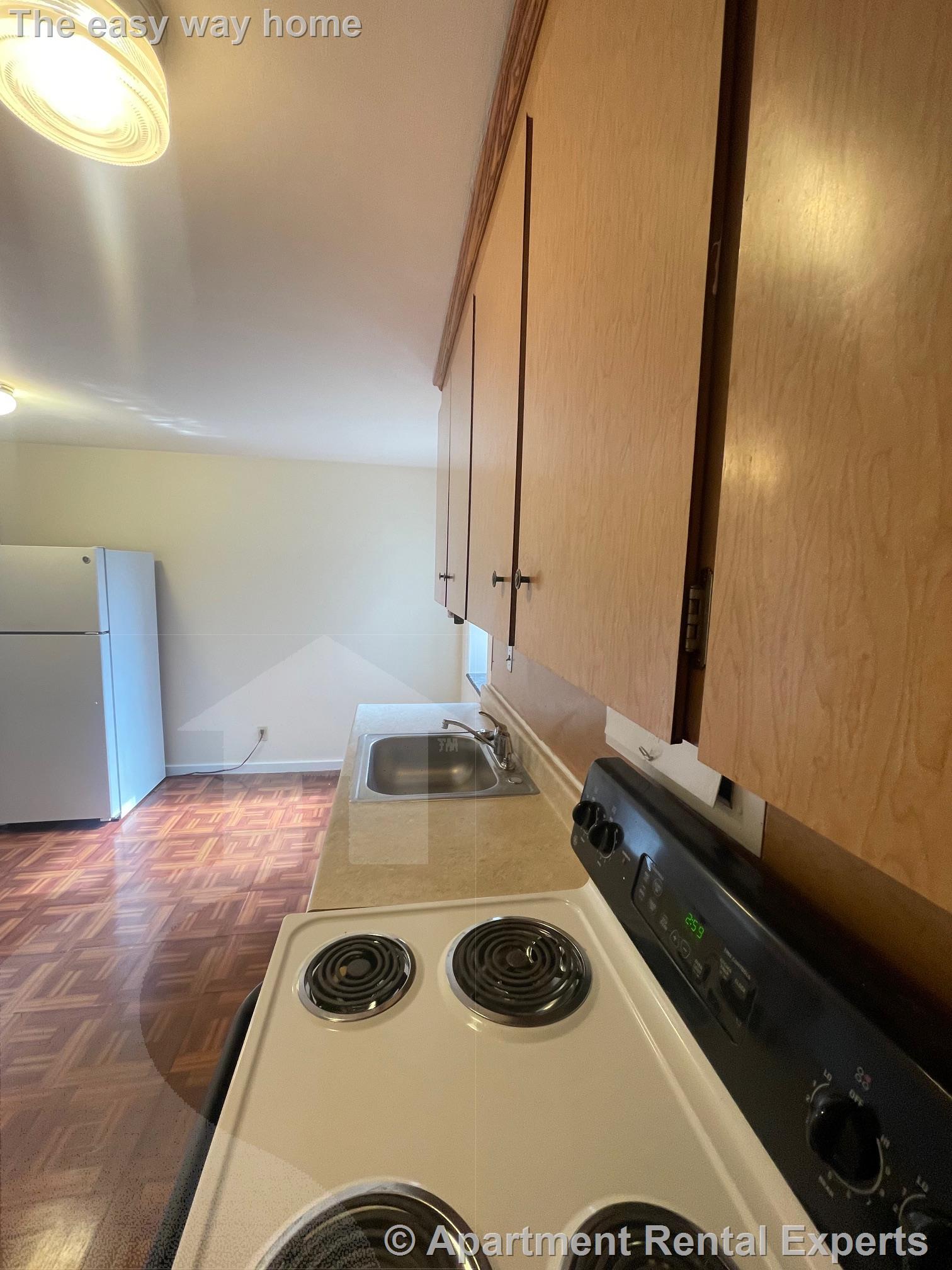 1 bed, 1 bath apartment for rent at 276 Massachusetts Ave Unit 305, East Arlington — photo 6 of 9