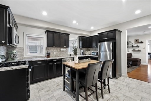 2 bed, 1 bath apartment for rent at 276 Princeton St Unit 1, East Boston — photo 3 of 23