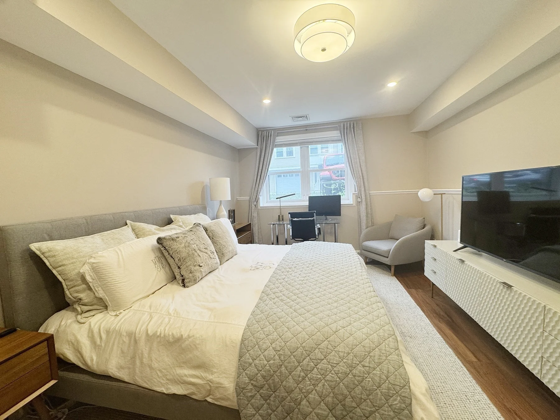3 bed, 2 bath apartment for rent at 276 Sumner St Unit 1, East Boston — photo 9 of 28