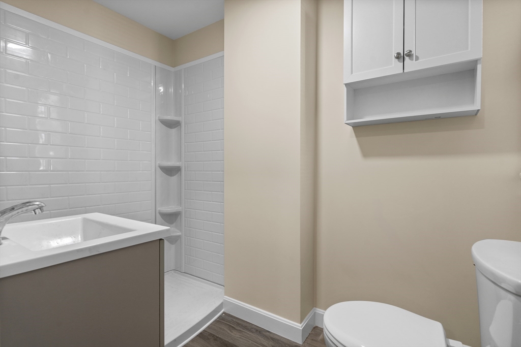 1 bed, 1 bath apartment for rent at 274-276 W 3rd St Unit 1, South Boston — photo 12 of 13