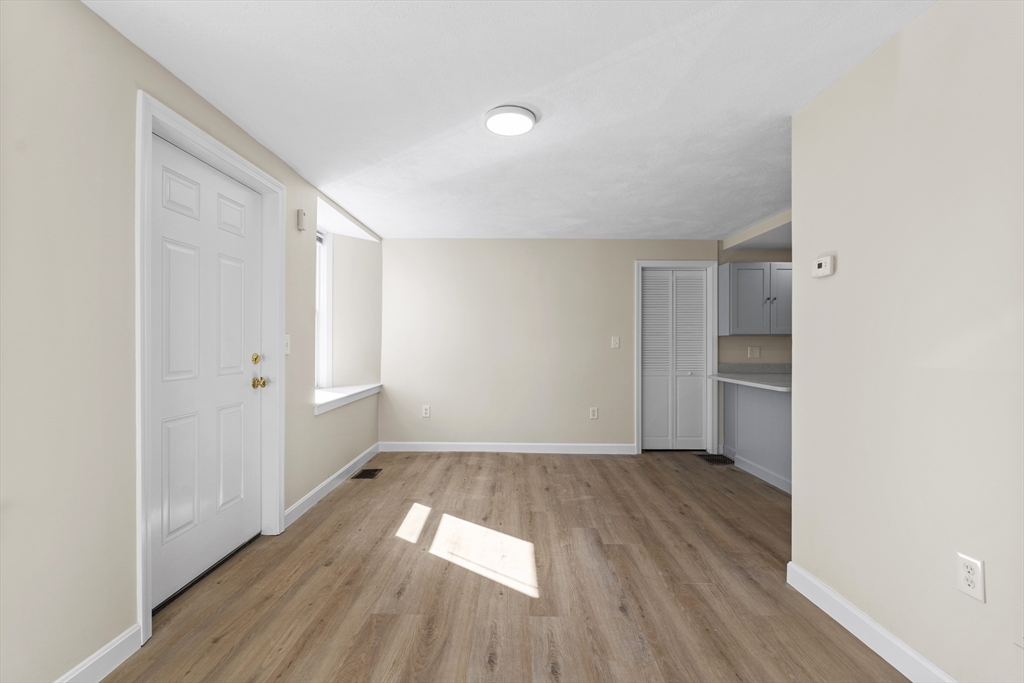 1 bed, 1 bath apartment for rent at 274-276 W 3rd St Unit 1, South Boston