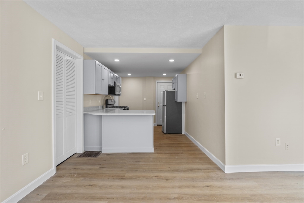 1 bed, 1 bath apartment for rent at 274-276 W 3rd St Unit 1, South Boston — photo 4 of 13
