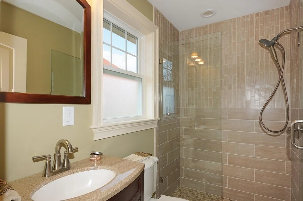 3 bed, 3 bath apartment for rent at 276 Waverley Ave Unit 1, Watertown — photo 9 of 17