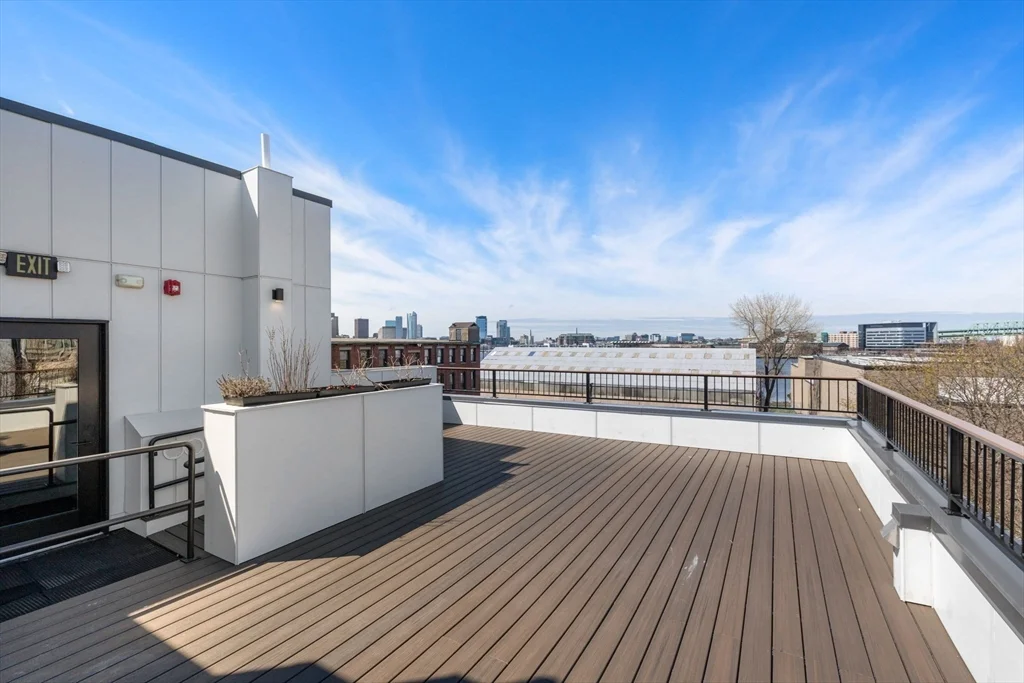 1 bed, 1 bath apartment for rent at 277 Border St Unit 203, East Boston — photo 16 of 20